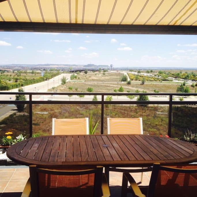 Appartement Atico, Piscina, Ac, Wi-Fi Y Parking Gratis, Gran Terraza, Vut 47-79 à Arroyo de la Encomienda Extérieur photo